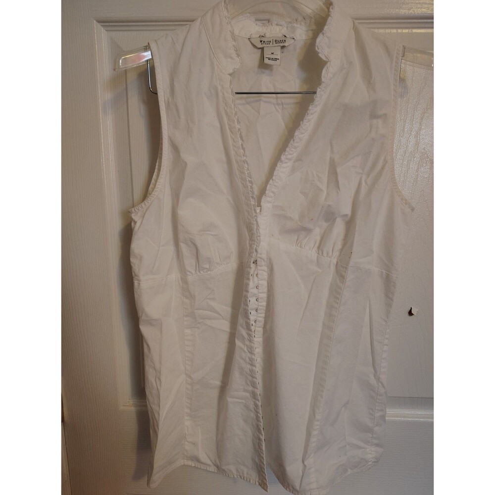 White House Black Market Women’s White Solid V-Neck Ruffle Button-Front Blouse M